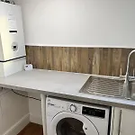 بيت للعطل 180b Wells Road